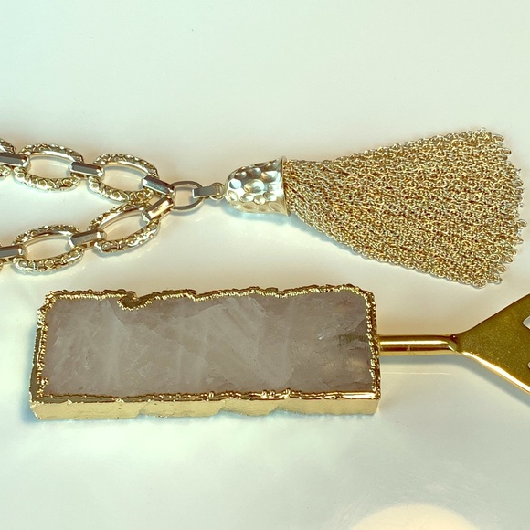 Kendra Scott Jewelry - Kendra Scott necklace